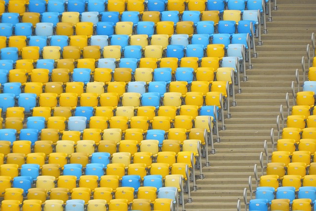 难怪科莫总 难怪科莫总